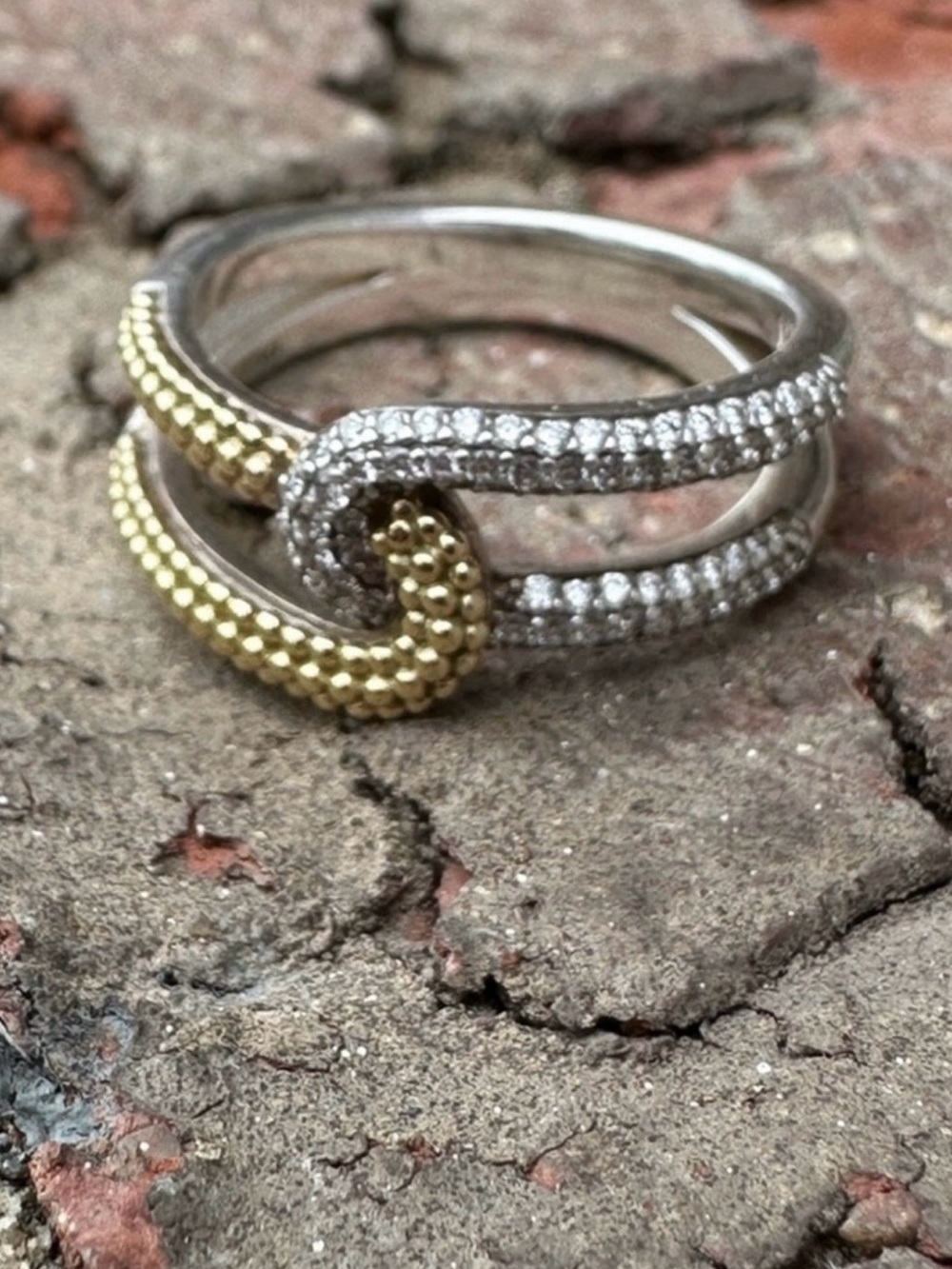 LAGOS two-tone knot ring featuring sterling silver and 18k gold